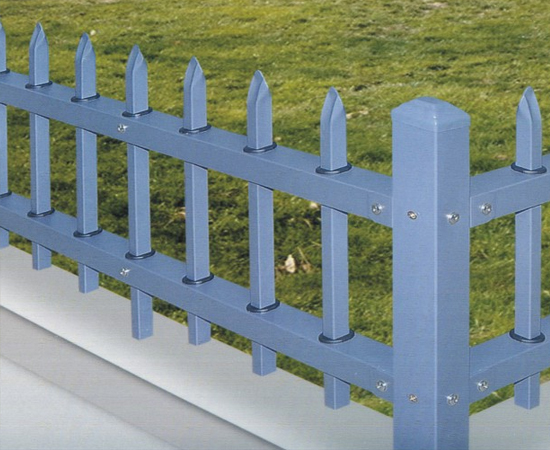 锌钢护栏厂家分析铝合金和锌钢阳台护栏哪种比较好